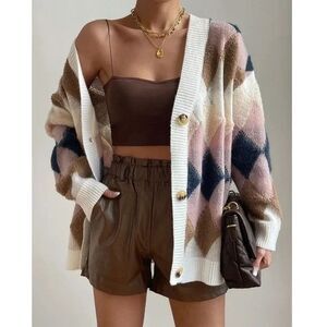 Women Oversized Argyle Sweater Cardigan Sz Medium Pink Cottagecore Grandmacore